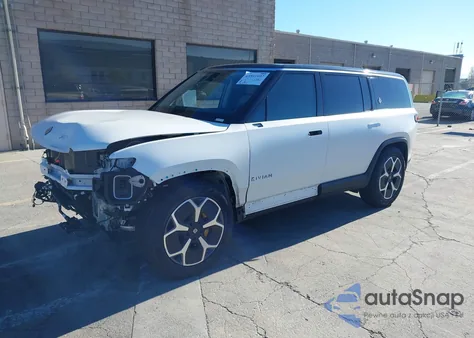2023 Rivian R1S Adventure z USA, uszkodzony, nr VIN 7PDSGABA7PN019215